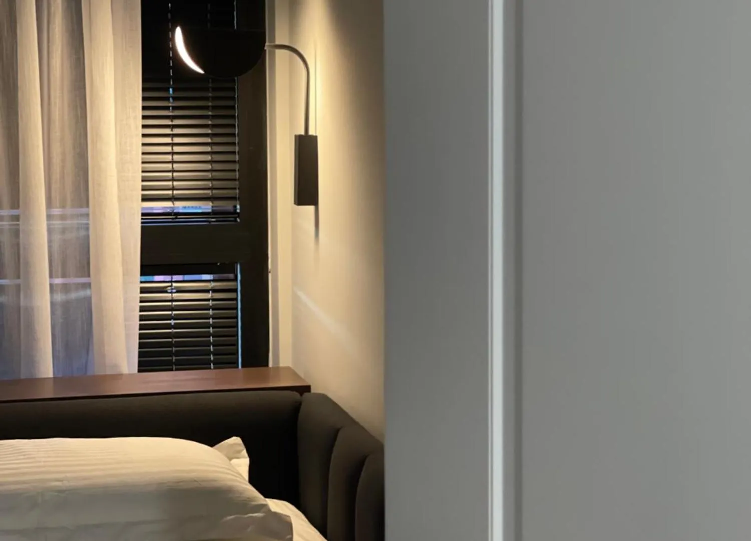 تيرانا Square Inn Garden Aparthotel 0*,